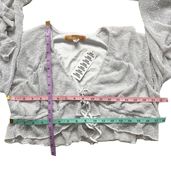 Urban Outfitters Textured Long Sleeve Cropped Blouse White XL - Picture 9 of 14